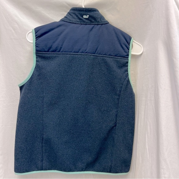 Vineyard Vines girls blue zip-up fleece vest with pockets. - Picture 6 of 11